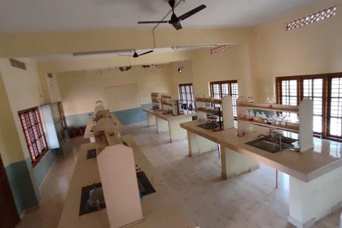 Sacred Heart Chemistry Laboratory Classroom